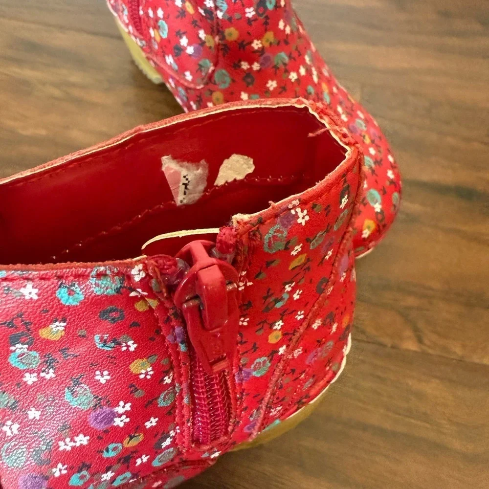 OshKosh Bgosh stylish floral